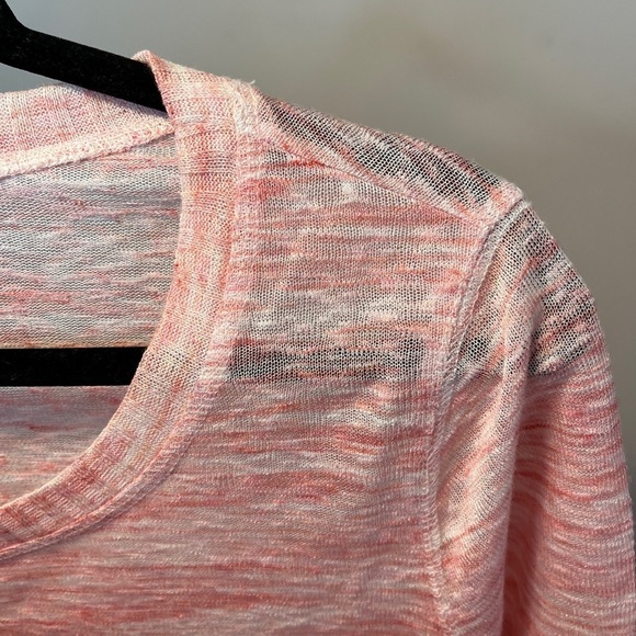 Sundance Pink Light Weight Sweater Women’s Size S Asymmetrical Hem - Picture 9 of 9